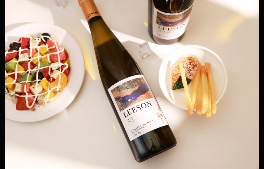 雷盛红酒分享法国红酒文化：从贵族餐桌到日